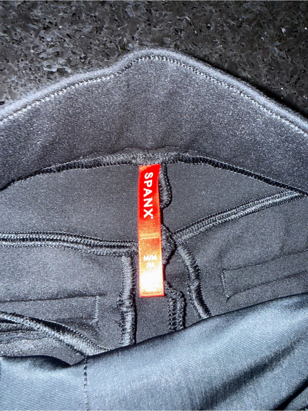 UEC SPANX BLACK SLIMMING Pintuck Pull on Point Flare Pants SZ M - Picture 8 of 15